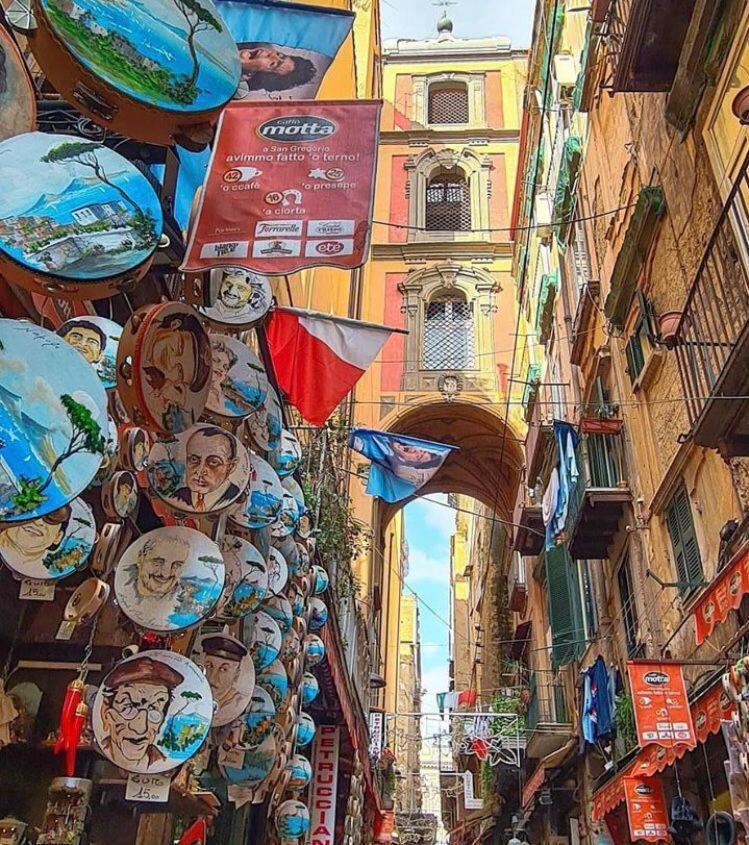 Apartment Casa Albertino-in The Heart Of Naples