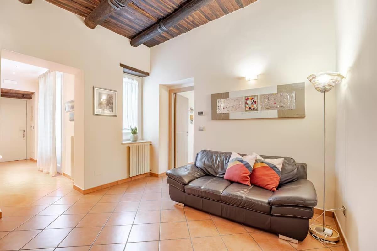 Casa Albertino-in The Heart Of Apartment